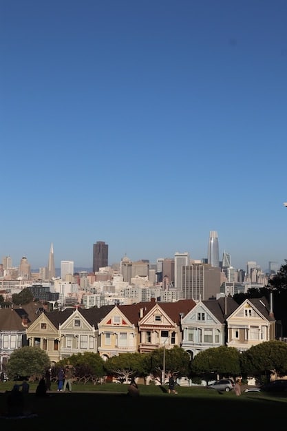 Maximize Returns: Real Estate Tax Strategies for 2025