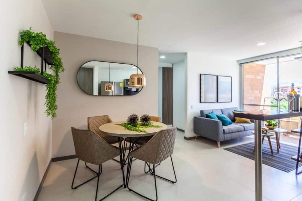 How to Rent a Cheap Apartment in the U.S. with Zillow.